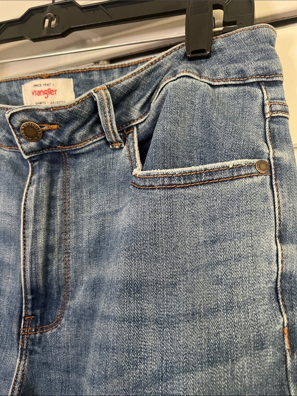 Wrangler Women's Boot Cut Jeans - Medium Blue - Picture 3 of 6
